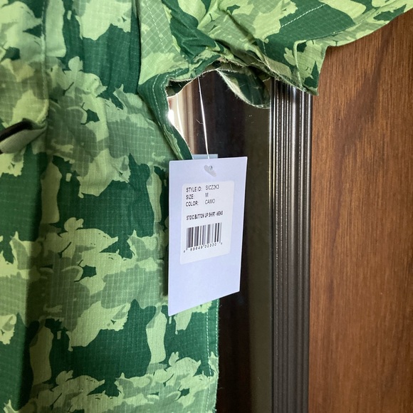 Stoic Cotton Camp Shirt New with Tags - Picture 3 of 5